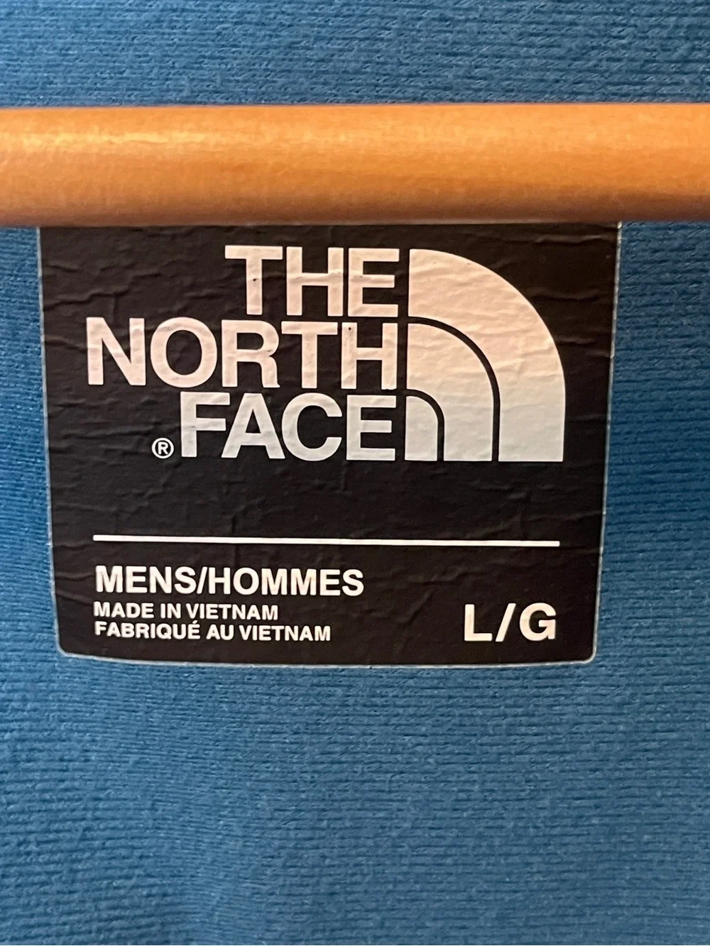 North Face Men's Kilowatt Jacket, Heathered Grey Torso and Solid Blue Sleeve LG